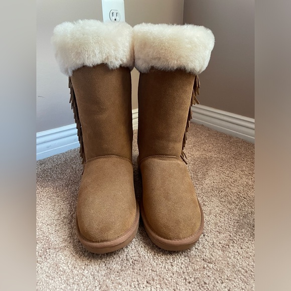 Minnetonka Canyon boots, size 9, like new, brown suede fringe - Picture 5 of 9